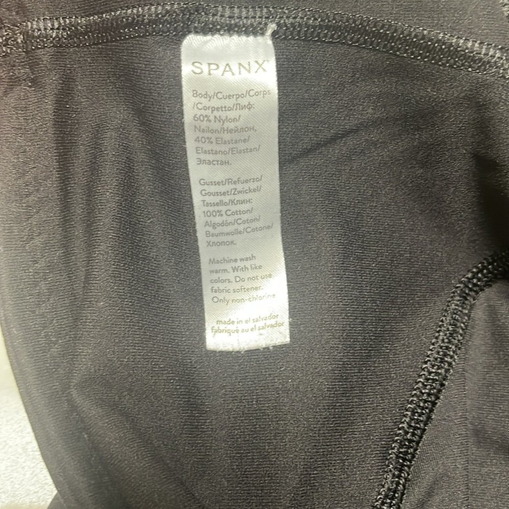 Spanx Active Full Length Black Printed Leggings with Silver Stars EUC - Picture 6 of 7